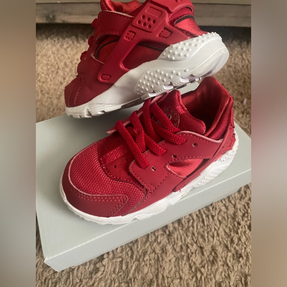Nike Huarache Run Toddlers' Running Shoes Gym Red